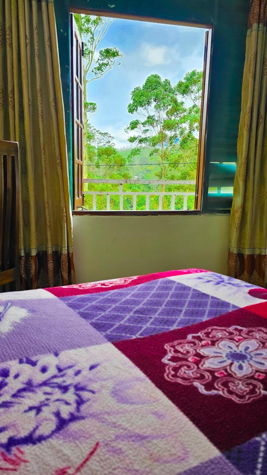 Adams Peak Grand Hotel Nallathanniya Ngoại thất bức ảnh