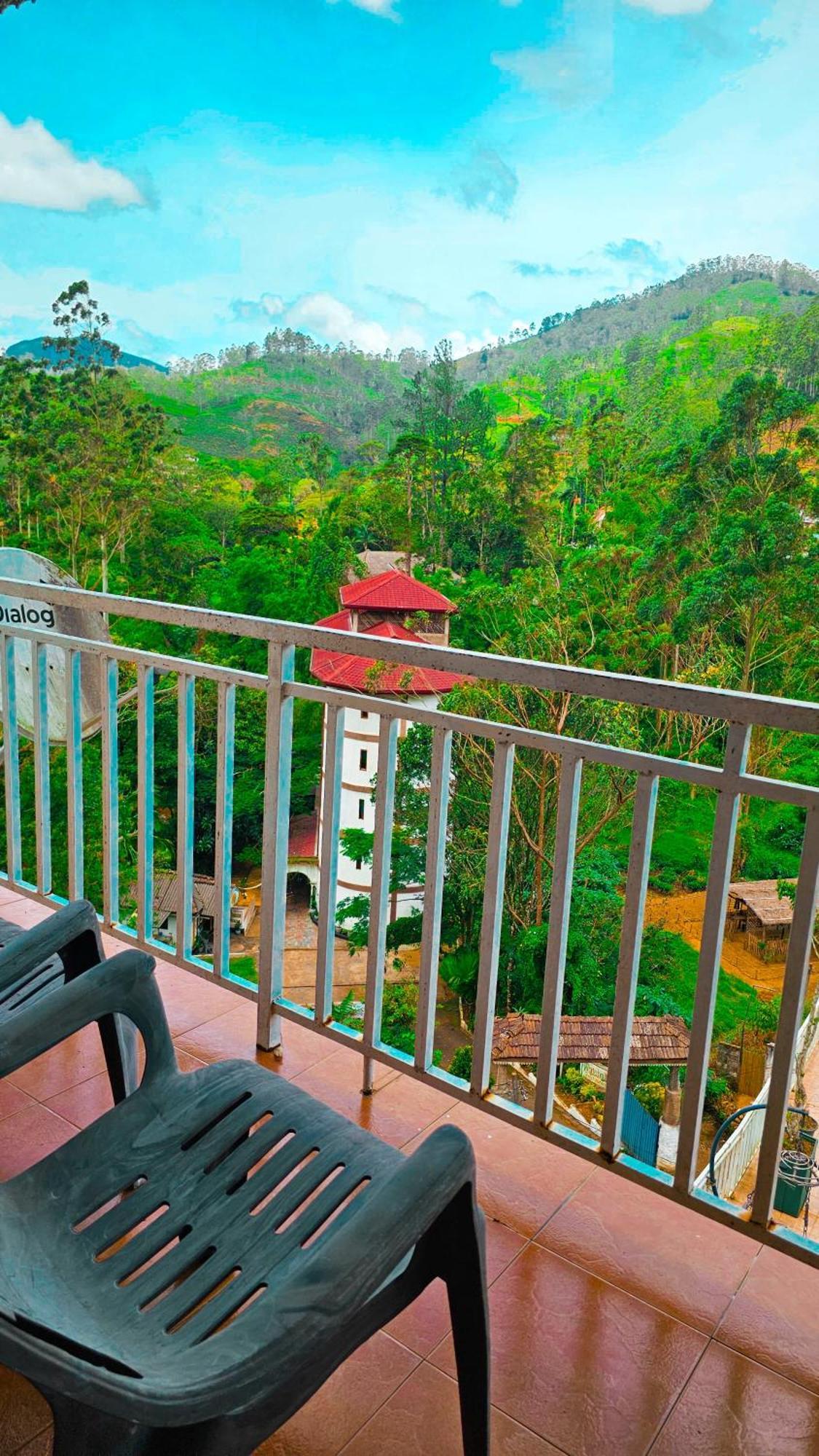 Adams Peak Grand Hotel Nallathanniya Ngoại thất bức ảnh