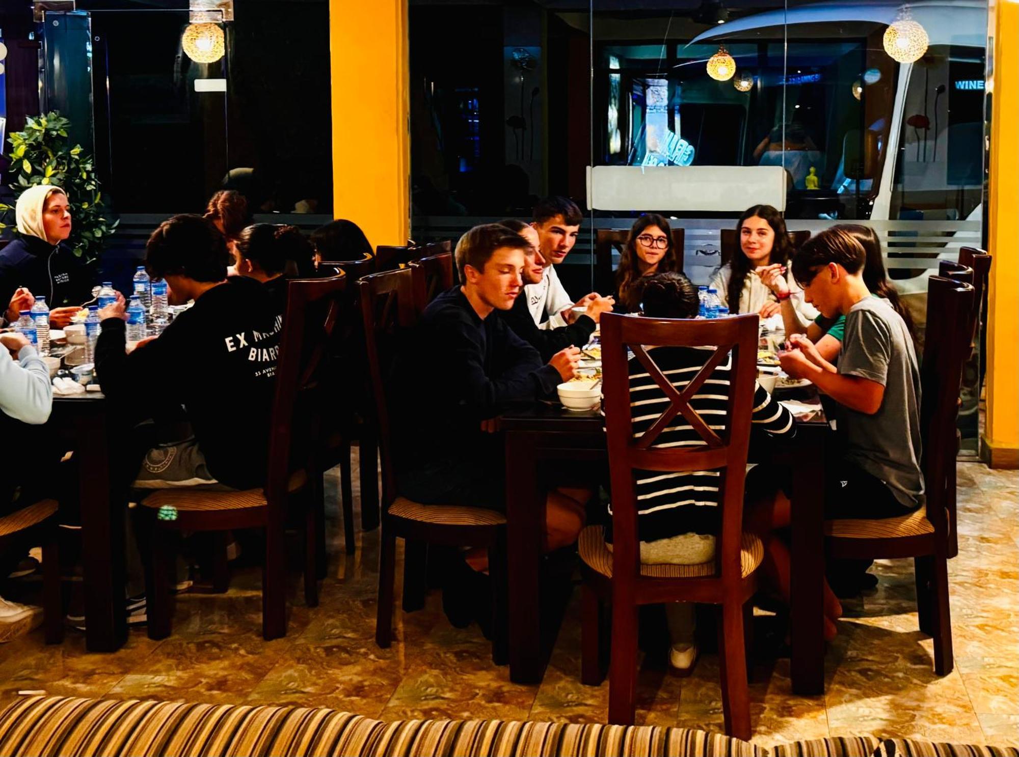 Adams Peak Grand Hotel Nallathanniya Ngoại thất bức ảnh