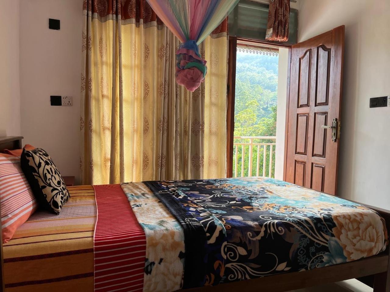 Adams Peak Grand Hotel Nallathanniya Ngoại thất bức ảnh